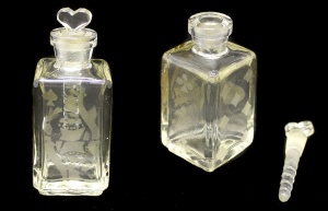 Флакон для духов «Пиковая дама». К 100-летию музея Флакон для духов «Пиковая дама». К 100-летию музея