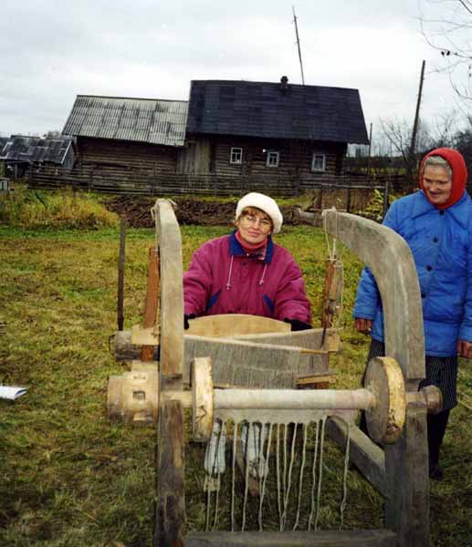 Экспедиция 2004 г. Ткацкий станок" 4-tkac_2004.jpg